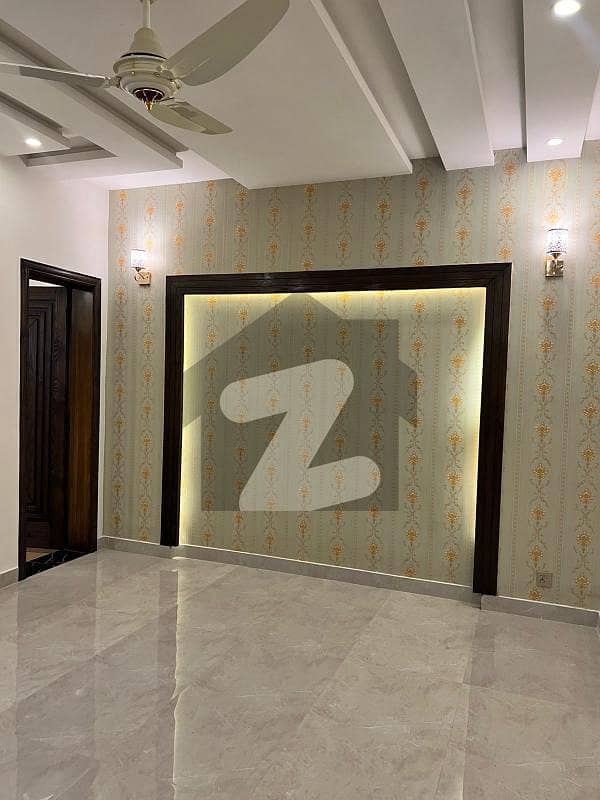 ابدالینزکوآپریٹو ہاؤسنگ سوسائٹی لاہور میں 2 کمروں کا 1 کنال زیریں پورشن 1.1 لاکھ میں کرایہ پر دستیاب ہے۔