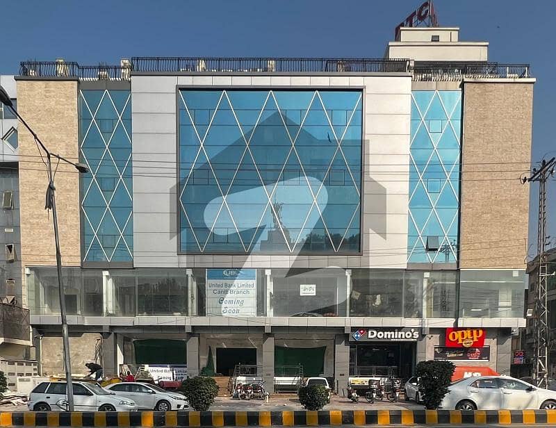 890 Square Feet Shop For Rent Is Available In Saddar