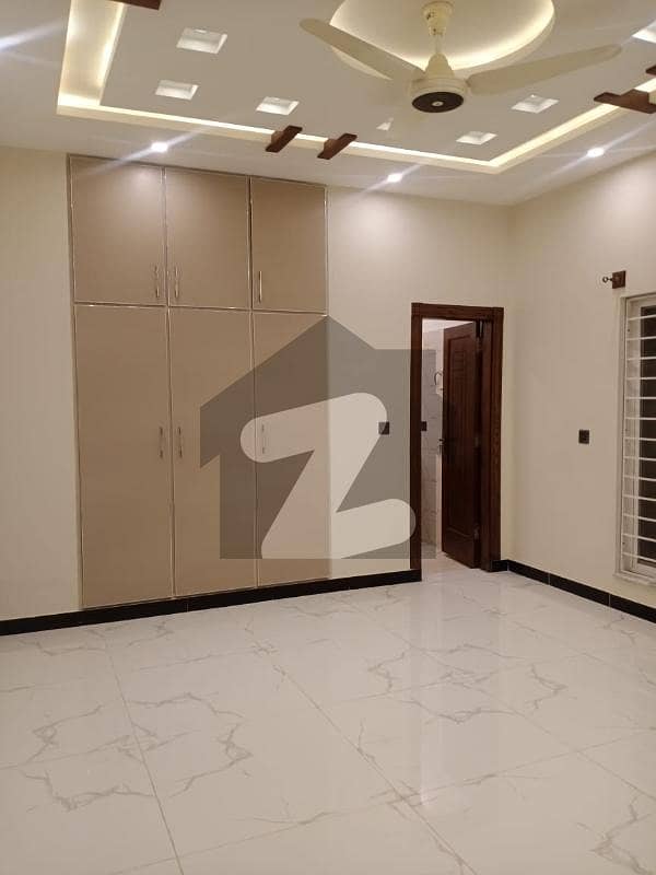 528 Sq. ft Ground Floor Shop Available For Sale Pwd Bahria Road Rwp