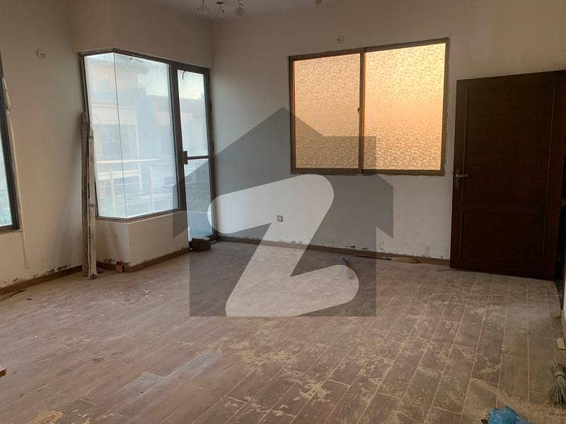 3 Bed Dd Beautiful Portion For Rent In Pakistan Scientist Sector 17-a