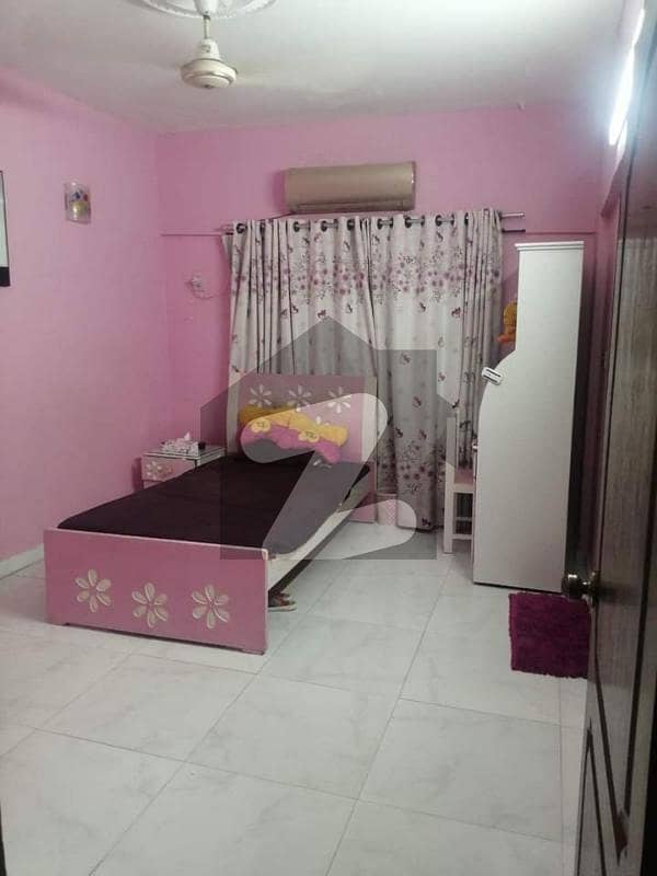 پارسی کالونی جمشید ٹاؤن,کراچی میں 3 کمروں کا 6 مرلہ فلیٹ 2.5 کروڑ میں برائے فروخت۔