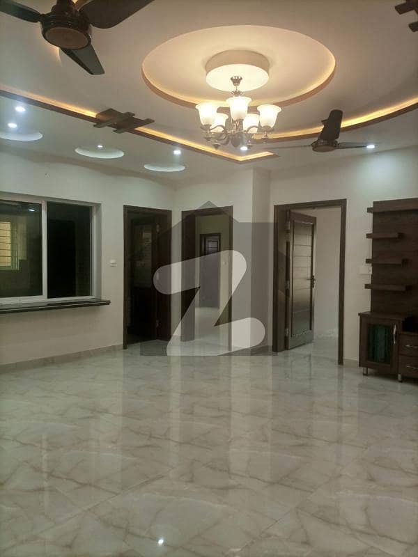 Brand New 10 Marla House In Bahria Town Phase 8 Sector H