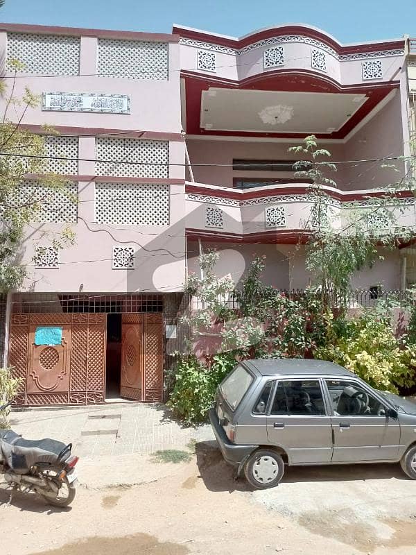 گلشن-اے-کنیز فاطمہ - بلاک 1 گلشنِ کنیز فاطمہ سکیم 33 کراچی میں 6 کمروں کا 8 مرلہ مکان 3.5 کروڑ میں برائے فروخت۔
