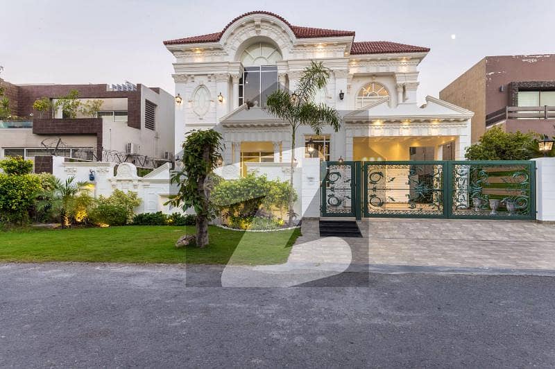 Eye Catching Victorian Style Villa For Sale In Dha Phase 7