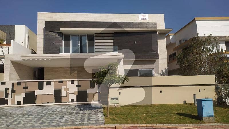 Kanal Beautiful House For Sale In Dha Phase 2