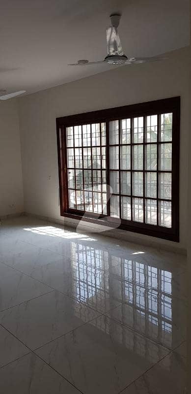 Al Murtaza Commercial 3 Bedrooms Apartment With Parking