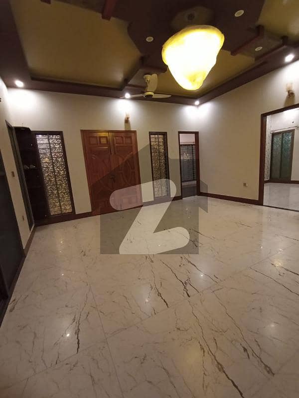 گلشنِ معمار - سیکٹر کیو گلشنِ معمار گداپ ٹاؤن کراچی میں 6 کمروں کا 10 مرلہ مکان 4 کروڑ میں برائے فروخت۔