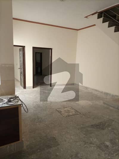 House For Grabs In 1125 Square Feet Nishatabad