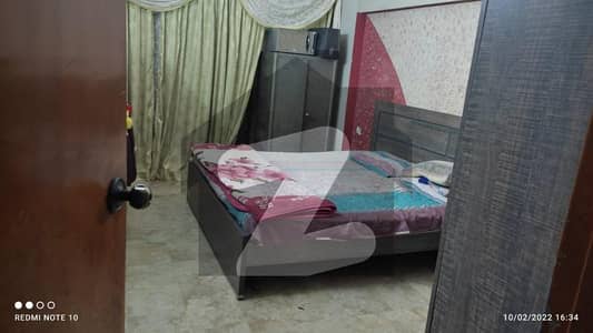 گارڈن ویسٹ کراچی میں 3 کمروں کا 6 مرلہ فلیٹ 90 لاکھ میں برائے فروخت۔