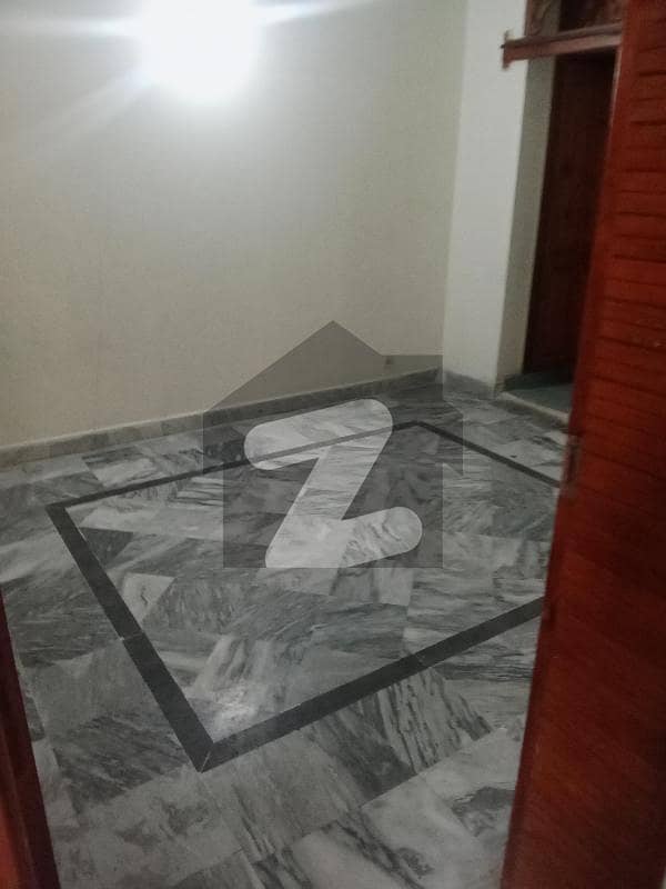 Portion For Rent G 11/1 Portion For Rent G 11/1