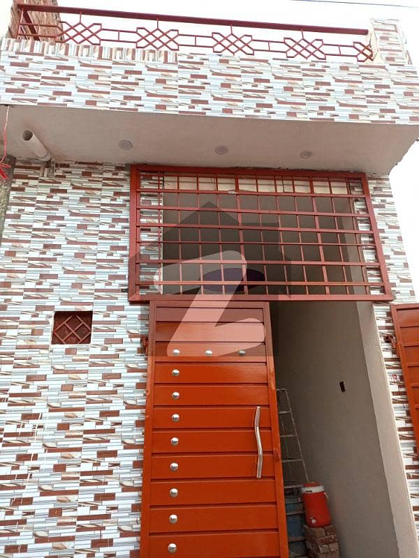 Stunning 450 Square Feet House In Jahangirabad Available