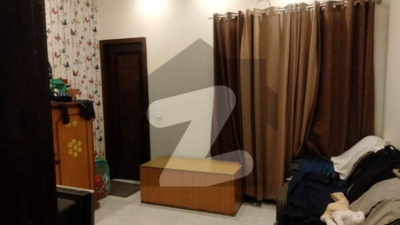 پیراگون سٹی ۔ وُوڈز بلاک پیراگون سٹی لاہور میں 5 کمروں کا 10 مرلہ مکان 1.2 لاکھ میں کرایہ پر دستیاب ہے۔