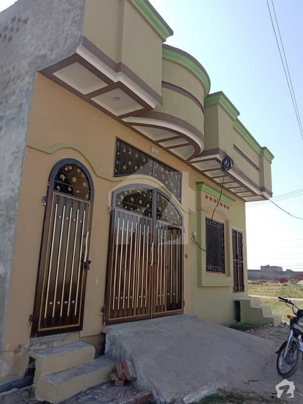 سرگوجرہ غربی چکوال میں 3 کمروں کا 6 مرلہ مکان 60 لاکھ میں برائے فروخت۔