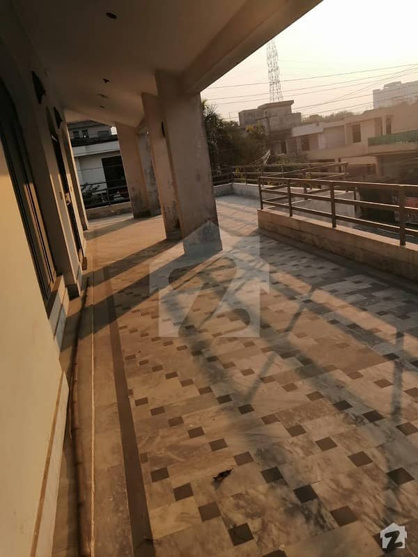 1 Kanal Double Storey Constructed House Model Town Link Road, Model