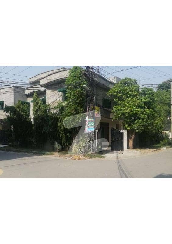 12 Marla Double Storey Corner House For Sale Samanabad Main Boulevard