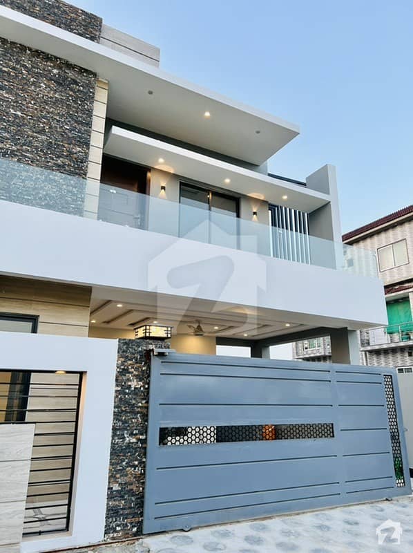 2250 Square Feet House Available For Sale In Top City 1 - Block A If You Hurry