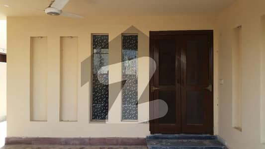 10 Marla House Upper Portion For Rent In Sector C