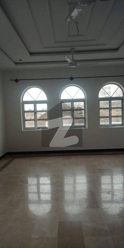 کارساز ولاز ڈی ۔ 12 اسلام آباد میں 2 کمروں کا 1 کنال بالائی پورشن 48 ہزار میں کرایہ پر دستیاب ہے۔