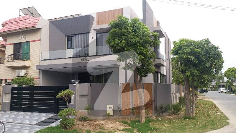 10 Marla House For Sale Phase 8 Dha Lahore