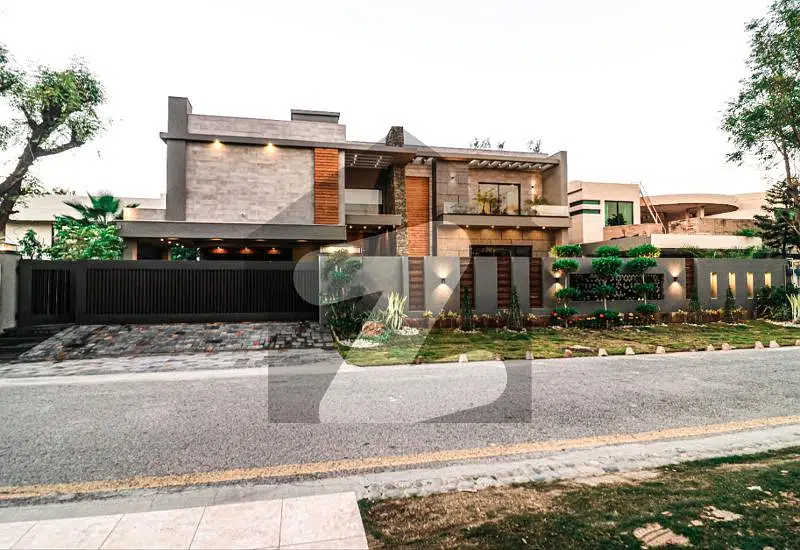 Tasteful 2 Kanal New Build Galleria Design House For Sell In Dha Lahore Near Golf Course