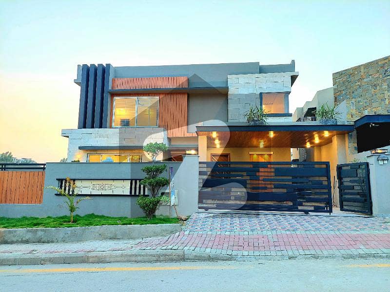 Beautiful 1 Kanal House In Bahria Town
