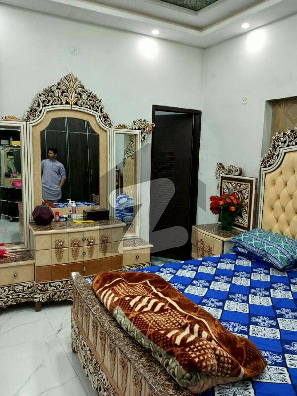 سبزہ زار سکیم ۔ بلاک ایل سبزہ زار سکیم لاہور میں 2 کمروں کا 5 مرلہ بالائی پورشن 30 ہزار میں کرایہ پر دستیاب ہے۔
