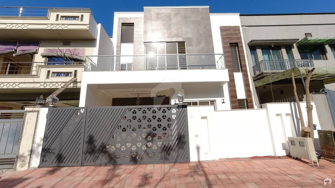Prime Location Double Unit House Is Available For Sale In G-11/2 Islamabad