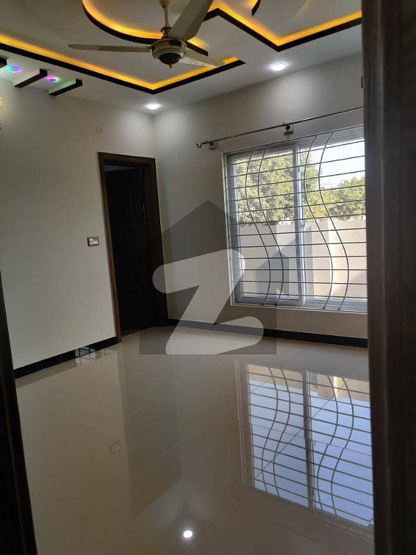 House For Sale Corner House For Sale Corner