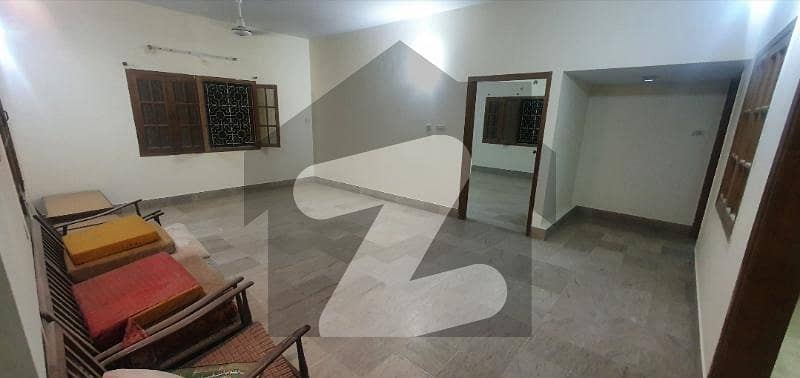 Nazimabad No. 4 3 Bedroom Drawing Lounge Bungalow Full Floor Available For Rent