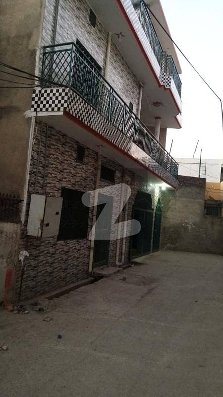لالہ زار راولپنڈی میں 2 کمروں کا 4 مرلہ مکان 1.15 کروڑ میں برائے فروخت۔