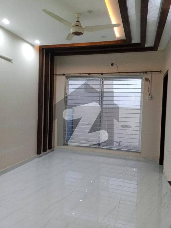 10 Marla New Double Storey For Rent