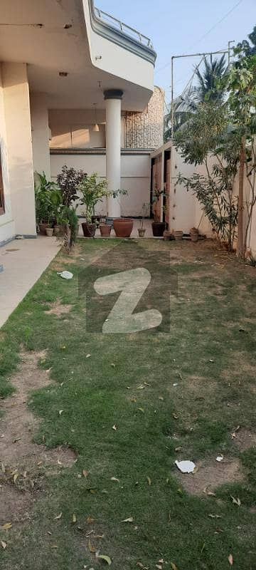 نارتھ ناظم آباد ۔ بلاک اے نارتھ ناظم آباد کراچی میں 4 کمروں کا 1.3 کنال زیریں پورشن 1.35 لاکھ میں کرایہ پر دستیاب ہے۔
