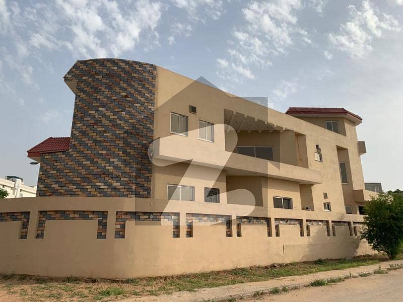 Dha Phase 5 Sector A Beautiful Corner House Urgent Sale