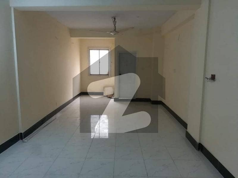 Office Sized 500 Square Feet In Gulshan-e-Iqbal - Block 13/A