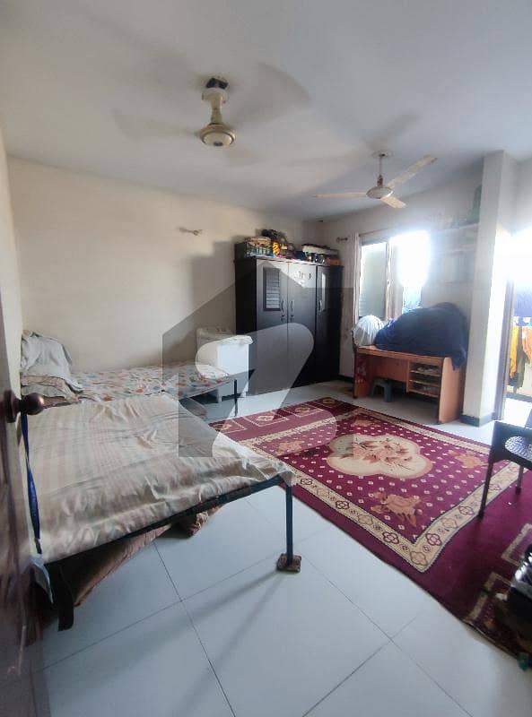 گولڈن ٹاؤن ملیر,کراچی میں 2 کمروں کا 3 مرلہ فلیٹ 32.5 لاکھ میں برائے فروخت۔