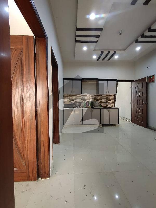 گولڈن ٹاؤن ملیر کراچی میں 3 کمروں کا 4 مرلہ فلیٹ 23 ہزار میں کرایہ پر دستیاب ہے۔