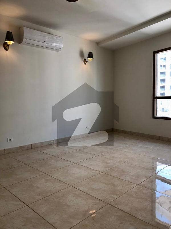 4 Bed Flat For Sale In Pearl Tower Emaar