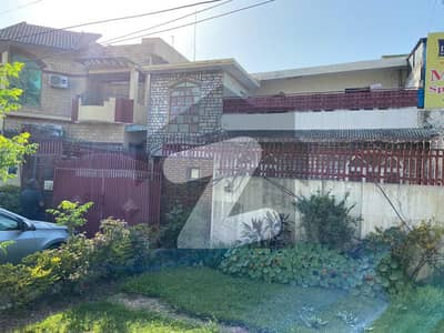 Double Storey House Situated On Main Iran Road A Block Satellite Town Is Up For Sale