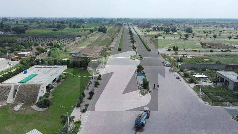 وادی ستارہ لاہور ۔ شیخوپورہ ۔ فیصل آباد روڈ فیصل آباد میں 9 مرلہ رہائشی پلاٹ 90 لاکھ میں برائے فروخت۔