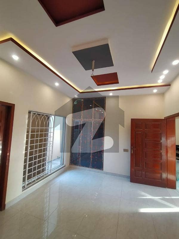 Grand Avenue 5 Marla Brand New House For Sale Grand Avenues Housing Scheme, Lahore ID44430330