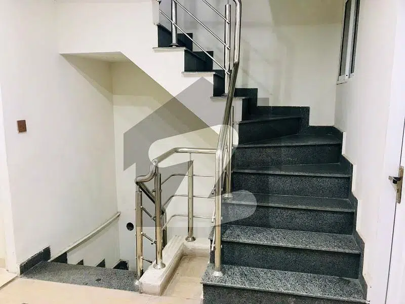 2.5 Marla Furnished Flat For Sale In Jail Road Lahore