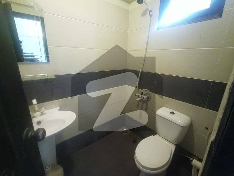Slightly Used 3 Bedrooms Apartment For Sale