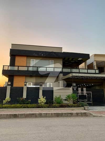 1 Kanal Designer House Available For Rent In Bahria Town Phase 8 Rawalpindi