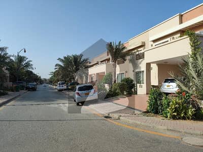 بحریہ ٹاؤن - پریسنٹ 31 بحریہ ٹاؤن کراچی کراچی میں 3 کمروں کا 9 مرلہ مکان 28 ہزار میں کرایہ پر دستیاب ہے۔