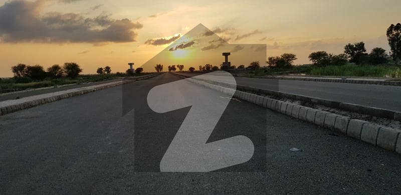 ڈی ایچ اے سٹی لاہور میں 5 مرلہ پلاٹ فائل 31.5 لاکھ میں برائے فروخت۔