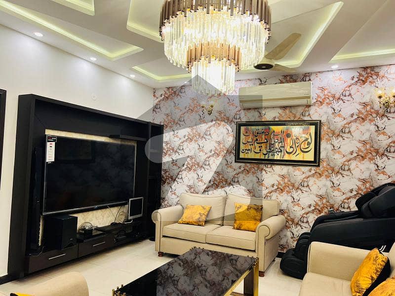 8 Marla Furnish Upper Portion For Rent In Safari Villas Bahria Town Lahore