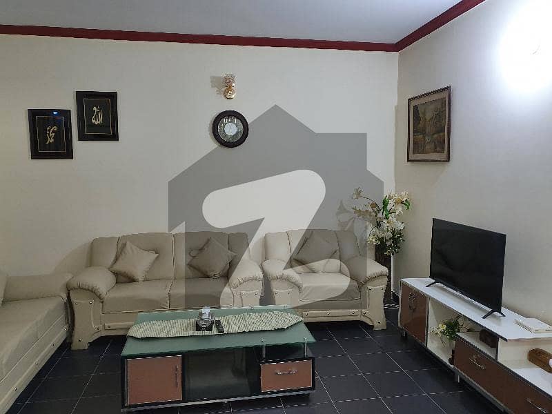 خیابانِ امین ۔ بلاک ایل خیابانِ امین لاہور میں 2 کمروں کا 5 مرلہ فلیٹ 45 لاکھ میں برائے فروخت۔