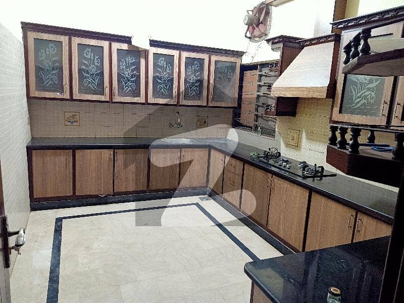 سوان گارڈن ۔ بلاک اے سوان گارڈن اسلام آباد میں 3 کمروں کا 12 مرلہ زیریں پورشن 50 ہزار میں کرایہ پر دستیاب ہے۔