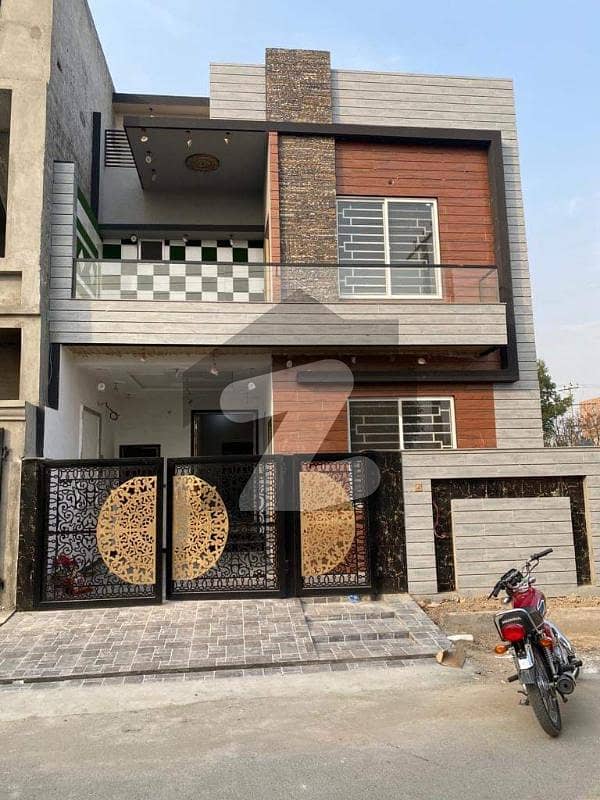 الحفیظ گارڈن جی ٹی روڈ,لاہور میں 3 کمروں کا 5 مرلہ مکان 1.68 کروڑ میں برائے فروخت۔ الحفیظ گارڈن جی ٹی روڈ,لاہور میں 3 کمروں کا 5 مرلہ مکان 1.68 کروڑ میں برائے فروخت۔
