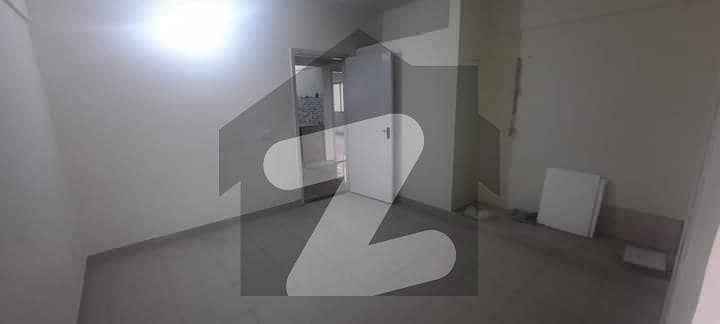 گرے نور ٹاور اینڈ شاپنگ مال سکیم 33,کراچی میں 3 کمروں کا 5 مرلہ فلیٹ 1.07 کروڑ میں برائے فروخت۔